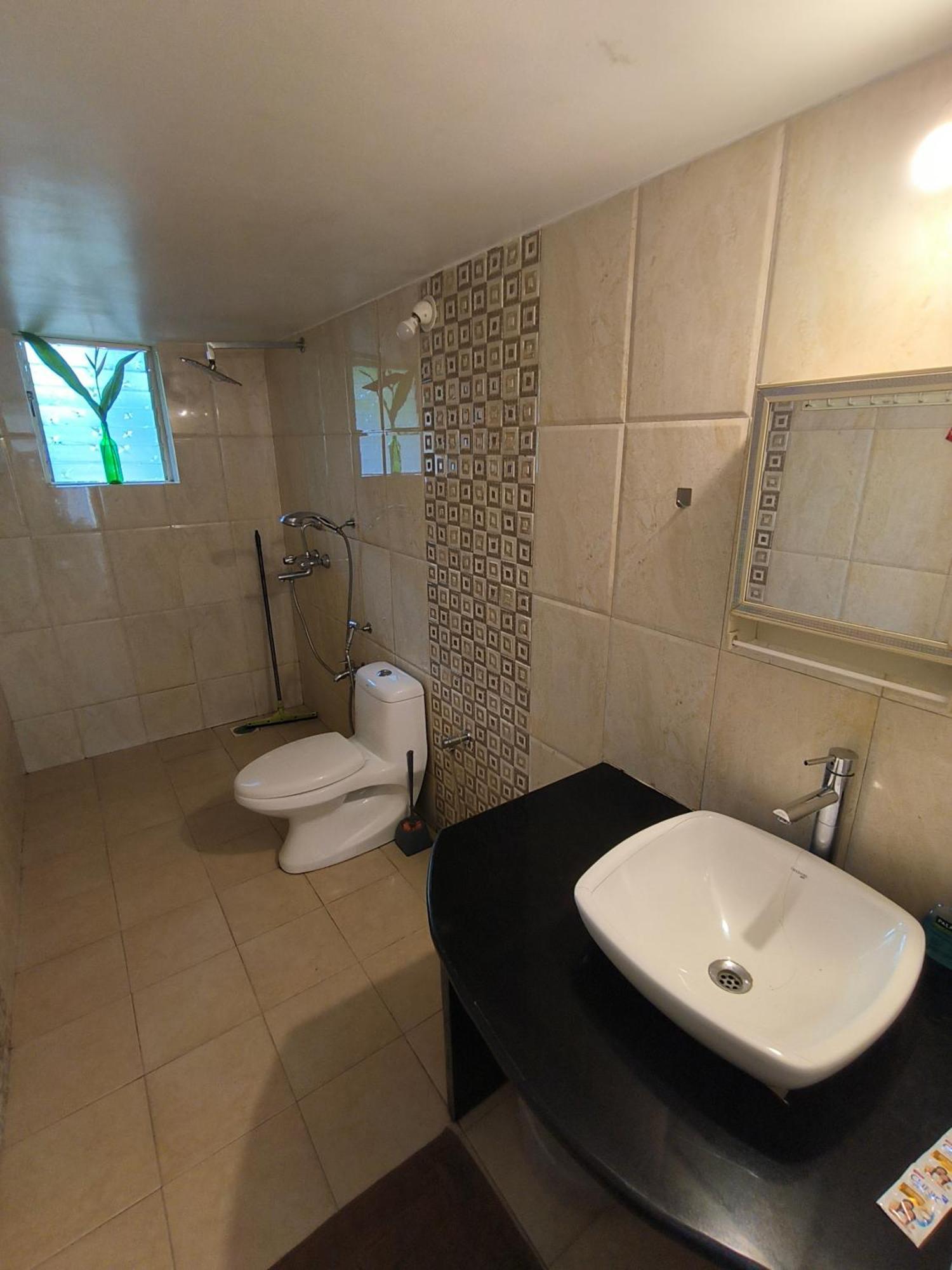 J-House, Spacious Apartments With Balconies, Thalassa 1Min Away Siolim Quarto foto